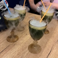 o43