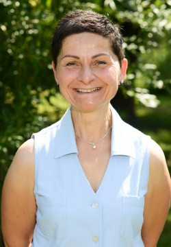 Irena Obleserová